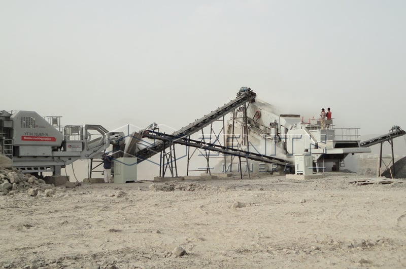 Мобильная роторная дробилка для переработки камня